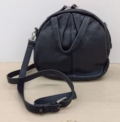 【中古品・現状品】KawaKawa カワカワ 丸型ショルダーバック 22✕12✕22cm BR-102のサムネイル