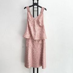 【新品タグ付】マークジェイコブス シルク100% セットアップ 上下サイズ6/8 新品タグ付】マークジェイコブス シルク100% セットアップ 上下サイズ6