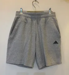 アディダス グレー ハーフパンツ M