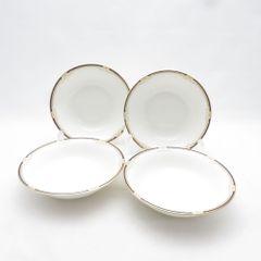 WEDGWOOD CAVENDISH サンドイッチプレート - メルカリ