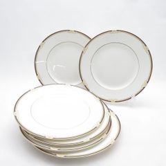 ウェッジウッド クリオ 20.5cm プレート5枚セット 未使用品♪ - メルカリ
