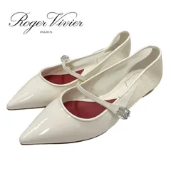 ロジェヴィヴィエ Roger Vivier フラットシューズ 靴 シューズ パテント メッシュ オフホワイト ビジュー ハート ストラップ フラットパンプス バレリーナのサムネイル