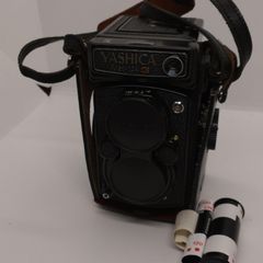 ヤシカ YASHICA Mat 124 G 0400 - メルカリ