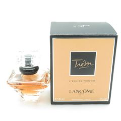 LANCOME Trésor オードゥ パルファン 30mL - メルカリ