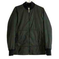 本日限定価格 PRADA 2008 ブラックナイロンジャケット 三角ロゴ - メルカリ