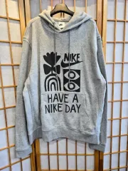 NIKE グラフィック フーディー グレー L 新品