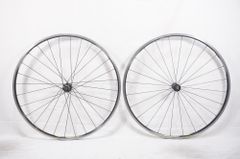 新品 MAVIC AKSIUM ディスクブレーキ 前後セット 700Cクリンチャ