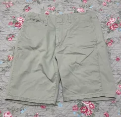 ユニクロ X ルメール 初回版 ハーフパンツ カーキ Mのサムネイル