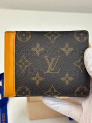 Louis VuittonモノグラムカードケースM82547未使用に近い箱袋付き 