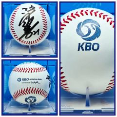 平野佳寿 700試合記念 サインボール オリックス 公式 ケース付 - メルカリ