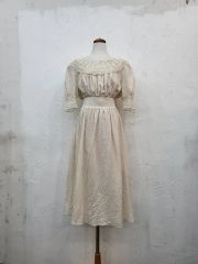 A*i様 クラシカル ワンピース 半袖 モスグリーン レース 刺繍 くるみ