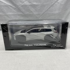 bz4X TOURING ミニカー クリスタルホワイトパール ミニカー - メルカリ
