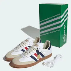 アディダス x sporty&rich スニーカーのサムネイル