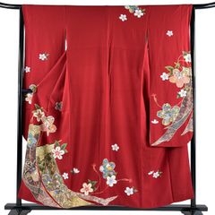 正絹 振袖 古典柄 桜流水文 金彩 赤地 華やか 成人式 結婚式 正絹 振袖 古典柄 桜流水文 金彩 赤地 華やか 成人式 結婚式 - メルカリ