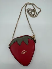 2026年最新】coach イチゴの人気アイテム - メルカリ