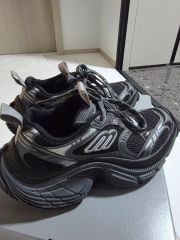 BALENCIAGA 6XL ブラック 中古 41サイズ - メルカリ