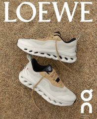 メルカリ市SALE完売限定品！】LOEWE x On Cloudmonster - メルカリ