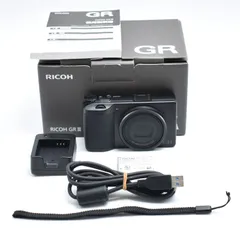 BY#12356 RICOH GR III デジタルカメラ 【APS-Cサイズ大型CMOSセンサー搭載/ストリートスナップシュータ― / 約0.8秒 高速起動/高速AF/高解像・高コントラスト GRレンズ / 6㎝ マクロモード / 4段分 手ぶれ補正機構 Sのサムネイル