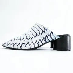 MM6 Maison Margiela ブロックヒール ミュール チャンキーヒール サボサンダル 22.5cm ホワイト 総柄 PRINTED MULES 羊革 レザー S59WP0139 イタリア製のサムネイル