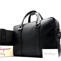 美品 サルヴァトーレフェラガモ Salvatore Ferragamo ビジネスバッグ ブリーフケース ブラック 黒 レザー 本革 PCケース付 A4収納 大容量 通勤 出張 父の日 夏休み ボーナス ご褒美 旅行 サマーギフト 保存袋 紳士のサムネイル