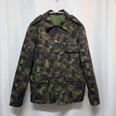 美品 MARNI 迷彩柄 ミリタリージャケット 46 - メルカリ