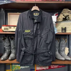 BARBOUR（バブアー） フェザーズインターナショナル ナイロン ライダースジャケット N1150のサムネイル