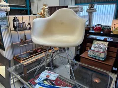 アンティーク/ハーマンミラー/イームズチェア/シェルチェア/インテリア/ヴィンテージのサムネイル