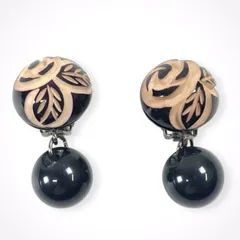 GIORGIO ARMANI / カービング オリエンタルイヤリング 参考定価：70,000程度のサムネイル