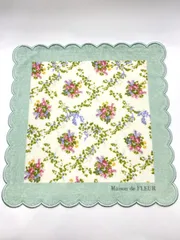 【新品】   Maison de FLEUR　メゾンドフルール   小花柄タオルハンカチ   u448 uのサムネイル