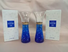 V88-3 【非売品】資生堂　1994年花椿CLUB　一輪挿し　2個セット　ガラス彫刻　花瓶　箱あり　新品保管品のサムネイル