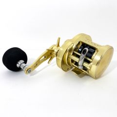 SHIMANO CALCUTTA CONQUEST ベイトリール - メルカリ
