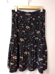M20　ISSEY MIYAKE　イッセイミヤケ　スカート　黒系　花柄　ペイズリー柄　プリーツスカート　02サイズのサムネイル
