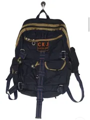 カルバン・クライン ストリート ユーティリティー キルティング ストラップ バックパックのサムネイル