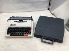 タイプライター、SILVER REED 810、動作確認済み 日本製 - メルカリ