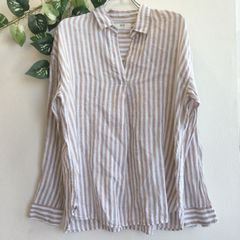 Excellent condition UNIQLO skipper shirt, striped, beige, linen, loose fit.