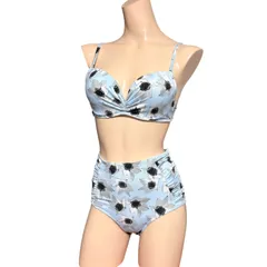aimerfeel エメフィール 水着 3点セット L 水色 ライトブルー 花柄 ビキニ ワンピース 体型カバー フリル 未使用タグ付きのサムネイル