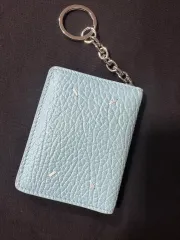 メゾンマルジェラ キーホルダー カード ホルダー AQUA カラーのサムネイル