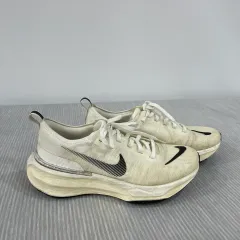 860) NIKE ズームX インヴィンシブル RUN フライニット3 サミット 白 245mm