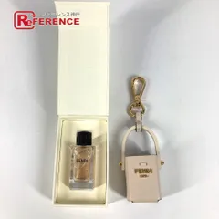 FENDI フェンディ 小物入れ ペルケノ オーデパルファム ミニチュアホルダーチャーム ミニ レザー カメリア ベージュのサムネイル