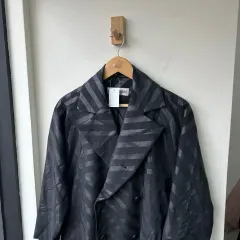 16482 - ISSEY MIYAKE ストライプ コートのサムネイル