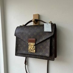 未使用級✨ セルジュアモルソ ガルーシャ エイ革 折財布 メンズ グレー