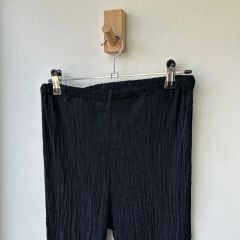 03aw ISSEY MIYAKE MEN コットンツイルジップパンツ ブラック - メルカリ