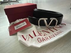 VALENTINO GARAVANI Vロゴ 40mm ベルト120cm - メルカリ