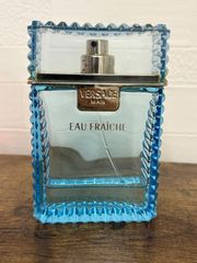 ヴェルサーチ マン オードトワレ 50ml 【残量9割】 - メルカリ