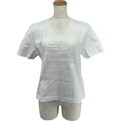 希少•人気デザイン】FENDI セレリア センターロゴ Tシャツ 馬具 - メルカリ