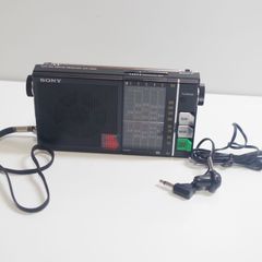 美品・動作確認済】SONY 4バンド ポータブルラジオ ICF-890V - メルカリ