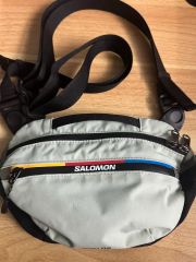 SALOMON MONT 05 ボディバッグ ウエストポーチ - メルカリ