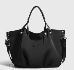 alo ボストンバッグ 旅行用バッグ ブラック - メルカリ