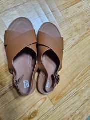 未使用】fitflop フィットフロップ BARRA フラット ベルトサンダル
