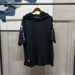 (110) MLB ニューヨーク・ヤンキース カジュアル サイドライン ブラック 半袖 Tシャツ